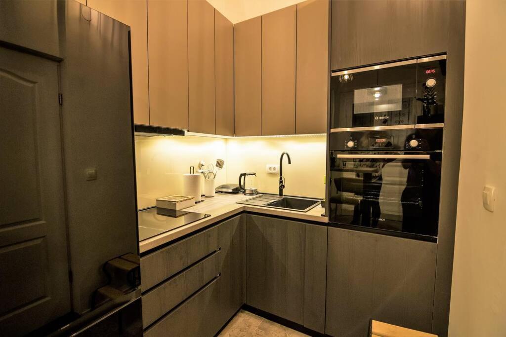 Chillton Apartment *